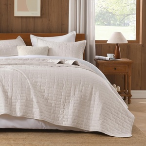 image:image100 Cotton Queen Beige Quilt 3 Piece Striped Quilted Bedding  Soft Lightweight Bedspreads Coverlets Set with 2 Pillow Shams All Season Use Soild Bedding for Bedroom Guest Room 90x96Gridbeige
